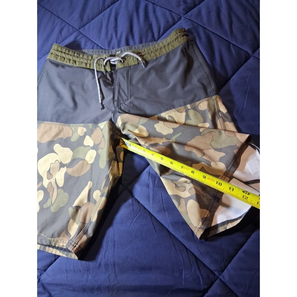 Salty‎ Crew Mens Current Camo S Board Shorts Charcoal Green Camouflage Size 32